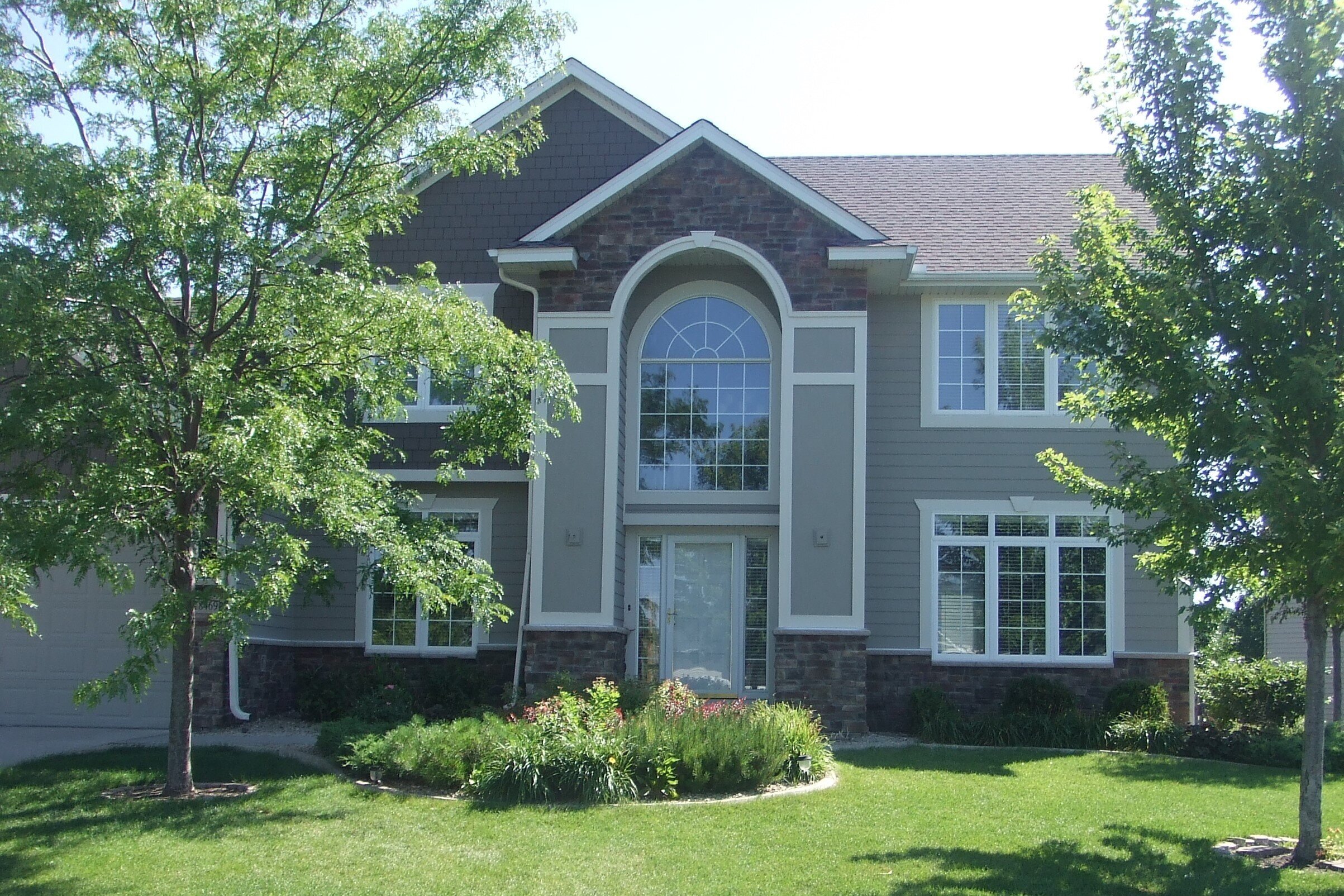 James Hardie Siding Project in Maple Grove, MN After